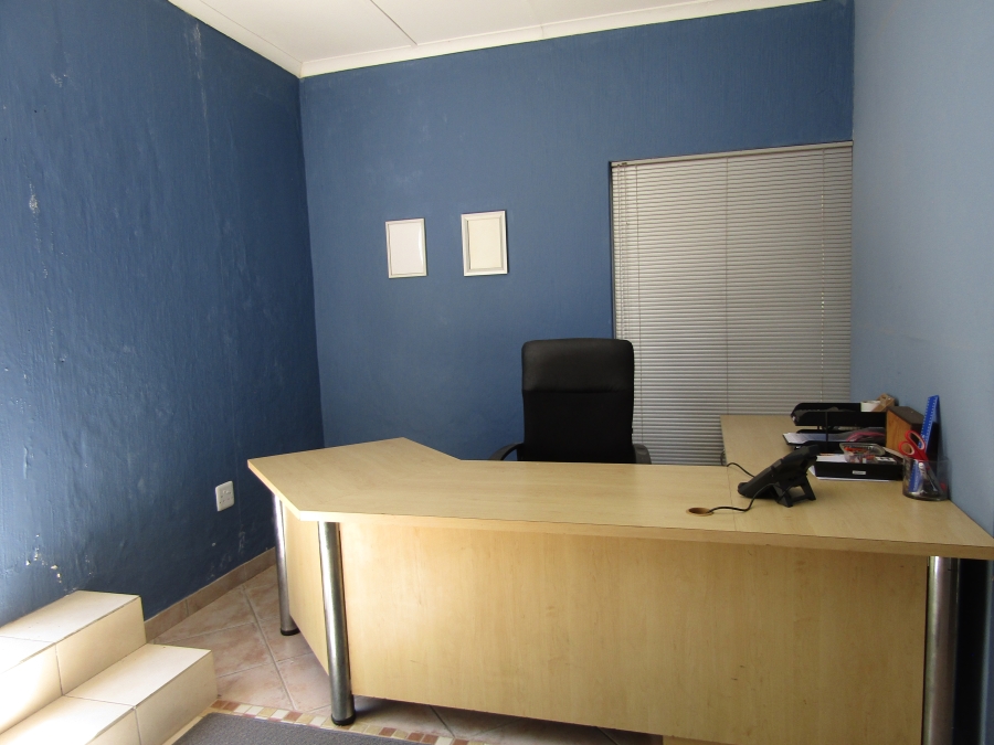 Commercial Property for Sale in Humansdorp Eastern Cape